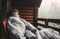 Why it easy go to sleep when rainy day